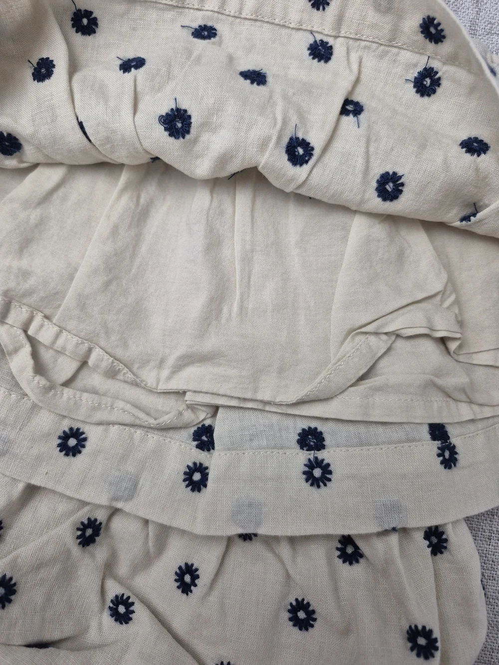 babyGAP Embroidered Floral Linen Blend Top & Diaper Cover Set 3-6M